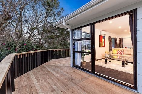 Photo of property in 2/2 Oreil Avenue, West Harbour, Auckland, 0618