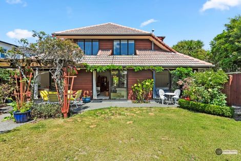 Photo of property in 29 Hinau Street, Woburn, Lower Hutt, 5011