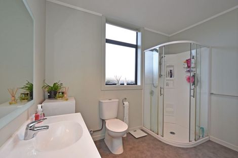 Photo of property in 289 Tay Street, Turnbull Thomson Park, Invercargill, 9810