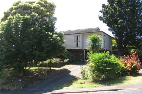 Photo of property in 1/12 Abbeygate Street, Birkdale, Auckland, 0626