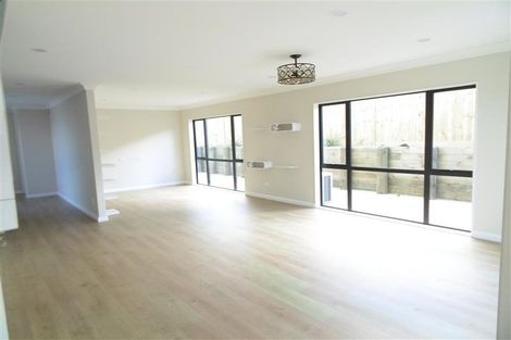 Photo of property in 39b Edgeworth Road, Glenfield, Auckland, 0629