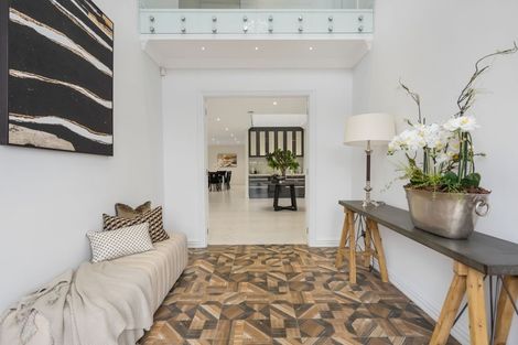 Photo of property in 26 Michael Bosher Way, Flat Bush, Auckland, 2019