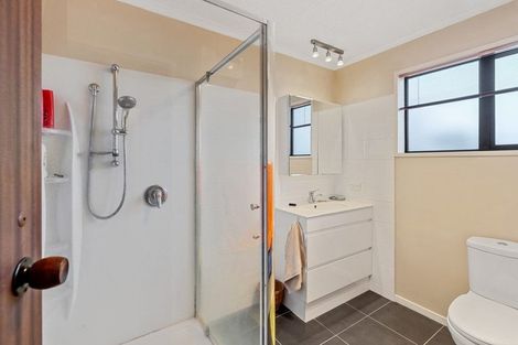 Photo of property in 7a Worsleys Road, Cracroft, Christchurch, 8025