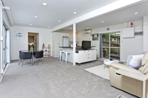 Photo of property in 12 Seaton Road, Murrays Bay, Auckland, 0630