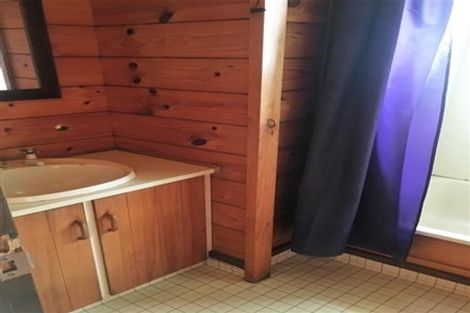 Photo of property in 9 Keats Place, Whalers Gate, New Plymouth, 4310