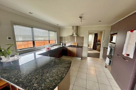 Photo of property in 6 Archer Rayner Place, Greenhithe, Auckland, 0632