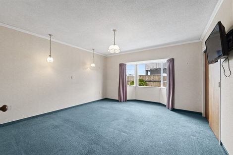 Photo of property in 140 Parklands Avenue, Bell Block, New Plymouth, 4312