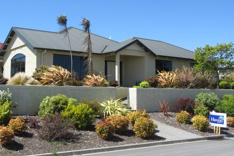 Photo of property in 4 Commodore Place, Britannia Heights, Nelson, 7010