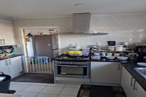 Photo of property in 318 Massey Road, Mangere East, Auckland, 2024