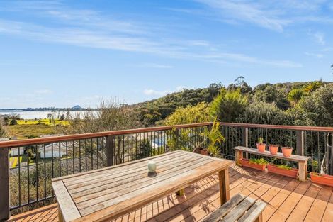 Photo of property in 33 Dingadee Street, Welcome Bay, Tauranga, 3112