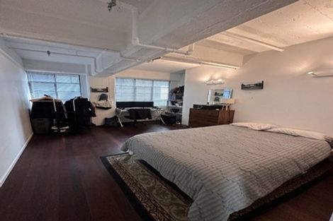 Photo of property in 6d Halleys Lane, Te Aro, Wellington, 6011