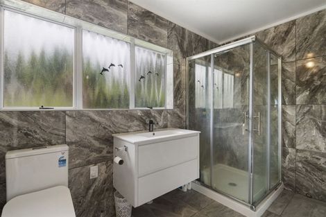 Photo of property in 466 Don Buck Road, Massey, Auckland, 0614