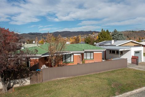 Photo of property in 32 Ashworth Street, Alexandra, 9320