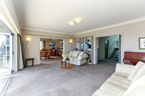 Photo of property in 374 Devon Street West, Lynmouth, New Plymouth, 4310