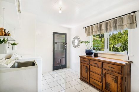 Photo of property in 1/129 Edmonton Road, Te Atatu South, Auckland, 0610