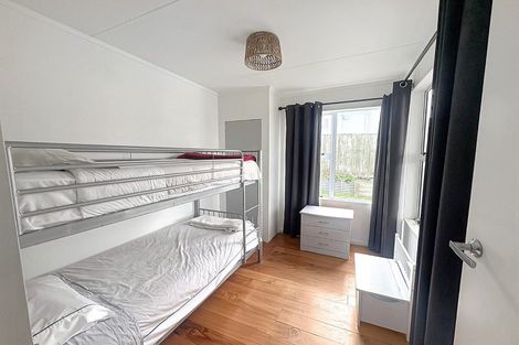 Photo of property in 4 Dawick Street, Foxton Beach, Foxton, 4815