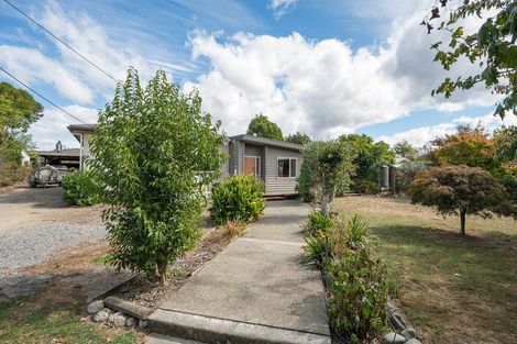 Photo of property in 1 Bird Lane, Wakefield, 7025