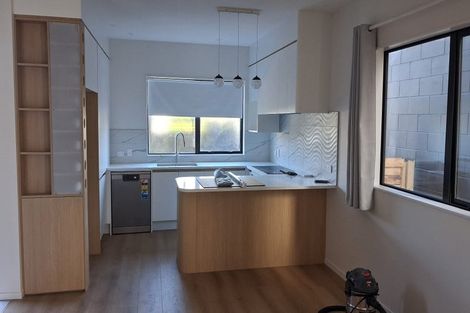 Photo of property in 3 Vanbrugh Place, Bucklands Beach, Auckland, 2014