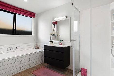 Photo of property in 5 Peppercorn Terrace, Lower Shotover, Queenstown, 9304