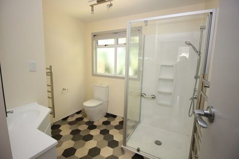 Photo of property in 33a Maire Street, Inglewood, 4330