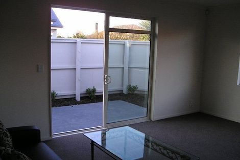 Photo of property in 2/383 Ilam Road, Bryndwr, Christchurch, 8053