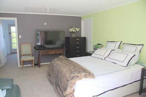 Photo of property in 2 Ferndown Close, Brookfield, Tauranga, 3110