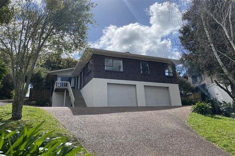 Photo of property in 23 John Downs Drive, Browns Bay, Auckland, 0630
