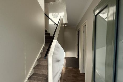 Photo of property in 6 Chadlington Avenue, Henderson, Auckland, 0612