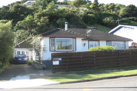 Photo of property in 71 Thomas Street, Stokes Valley, Lower Hutt, 5019