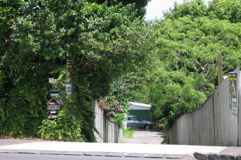 Photo of property in 3/1687 Great North Road, Avondale, Auckland, 1026