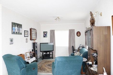 Photo of property in 4 Smithfield Road, College Estate, Whanganui, 4500