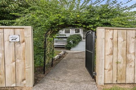 Photo of property in 22 Ben Keys Street, Te Puke, 3119