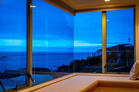 Photo of property in 31 The Cliffs, Britannia Heights, Nelson, 7010