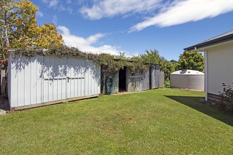 Photo of property in 15 Arapeta Place, Takaka, 7110