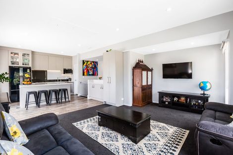 Photo of property in 47 Cleat Street, Whitby, Porirua, 5024