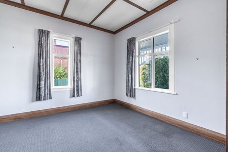 Photo of property in 38 Queen Street, Winton, 9720