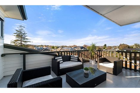 Photo of property in 263 Lake Terrace Road, Shirley, Christchurch, 8061