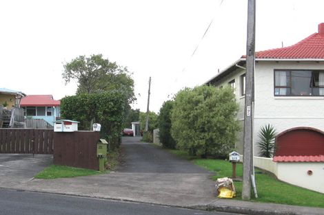 Photo of property in 208 Royal Road, Massey, Auckland, 0614