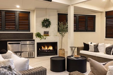 Photo of property in 36 Napier Street, Jervoistown, Napier, 4112