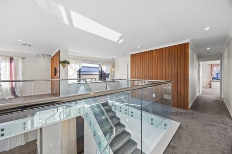 Photo of property in 16 Lime Hill Rise, Flat Bush, Auckland, 2019