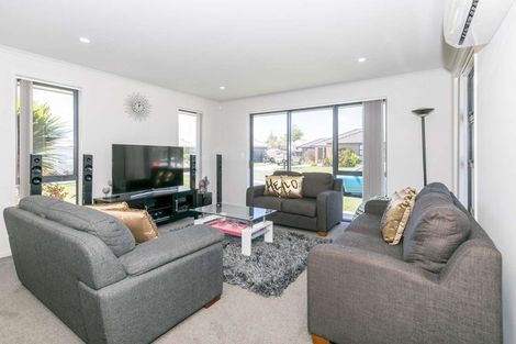 Photo of property in 12 Astor Avenue, Dinsdale, Hamilton, 3204