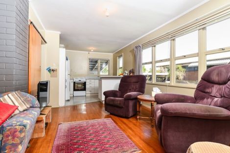 Photo of property in 4 Prisk Street, Melville, Hamilton, 3206