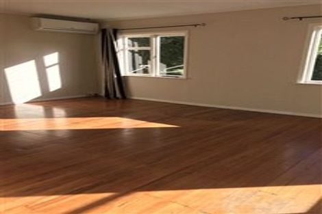 Photo of property in 3 Titoki Road, Waikanae Beach, Waikanae, 5036