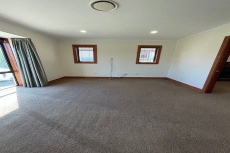 Photo of property in 18 Greenwood Close, Mairehau, Christchurch, 8013