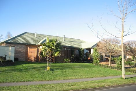 Photo of property in 11 Bramley Drive, Rototuna, Hamilton, 3210