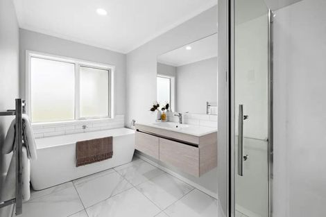 Photo of property in 170 Eskridge Drive, Eskdale, Napier, 4182