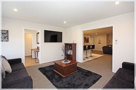 Photo of property in 18 Forbes Road, Foxton Beach, Foxton, 4815