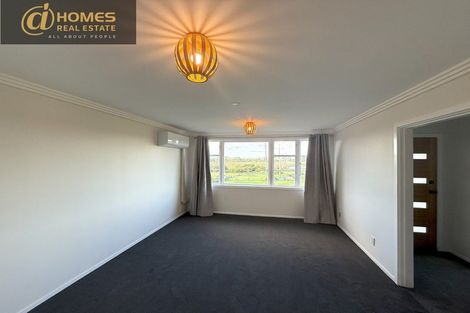 Photo of property in 3/237 Hepburn Road, Glendene, Auckland, 0602