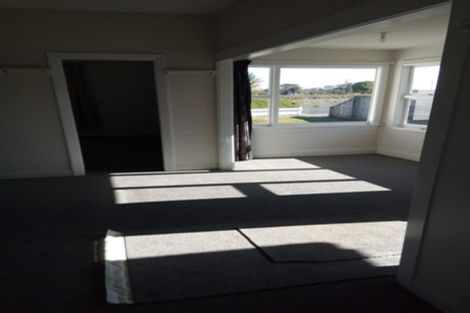 Photo of property in 15 Owles Terrace, New Brighton, Christchurch, 8061