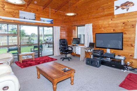 Photo of property in 205 South Highway West, Whitianga, 3510
